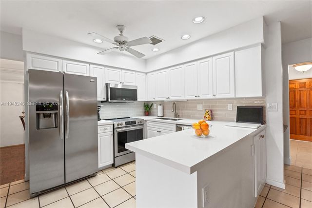 15200 SW 84th Avenue, Palmetto Bay, FL 33157