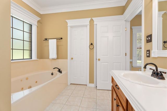 11875 Sagittarius Drive E, Willis, TX 77318