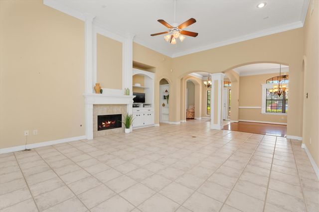 11875 Sagittarius Drive E, Willis, TX 77318