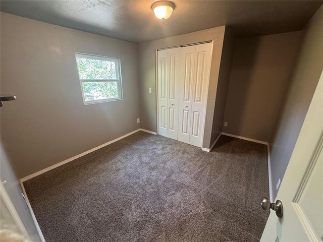 1209 E Whittaker Street, Shawnee, OK 74801