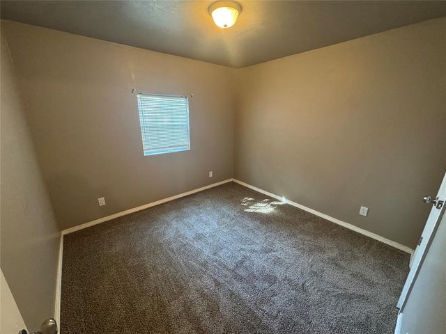 1209 E Whittaker Street, Shawnee, OK 74801