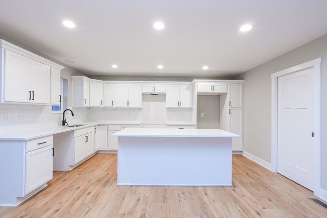 5564 Old Manor Road, Bourbonnais, IL 60914