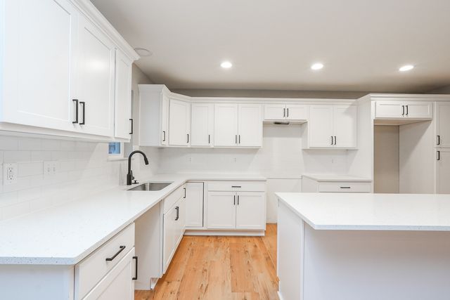 5564 Old Manor Road, Bourbonnais, IL 60914