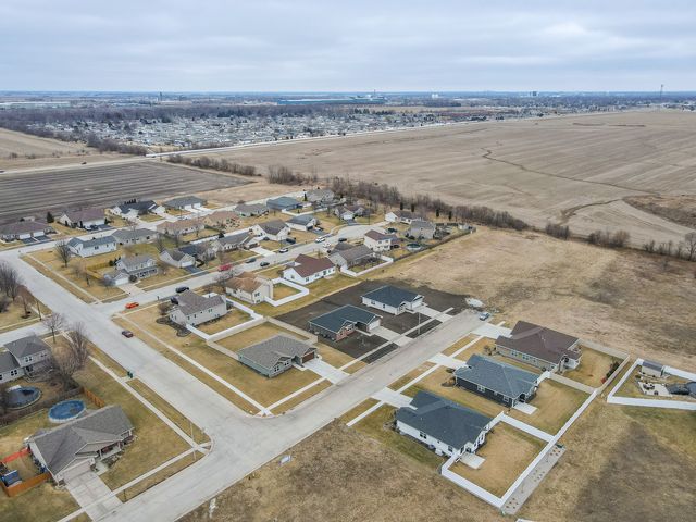 5564 Old Manor Road, Bourbonnais, IL 60914