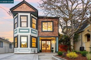 2223 Byron St, Berkeley, CA 94702