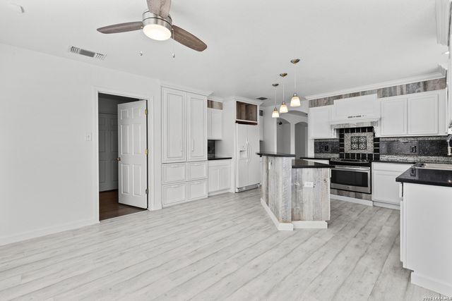 7714 Cold Mtn, Converse, TX 78109