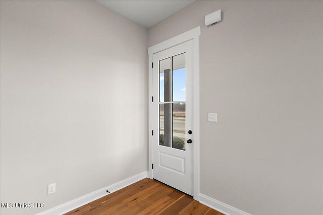 526 Bolivar Drive, Nesbit, MS 38651