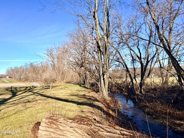 127 Sulphur Springs Road, Florida, NY 12010