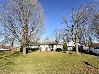 127 Sulphur Springs Road, Florida, NY 12010