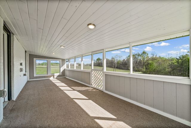 138 Walker Ridge Rd, Big Rock, TN 37023