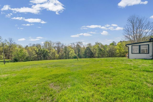 138 Walker Ridge Rd, Big Rock, TN 37023