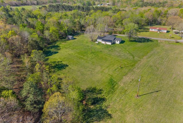 138 Walker Ridge Rd, Big Rock, TN 37023