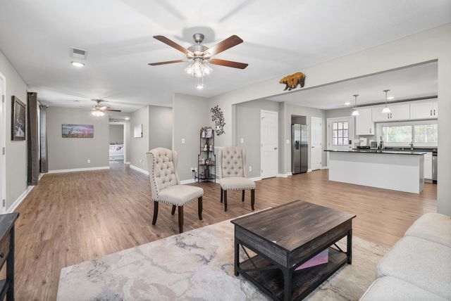 138 Walker Ridge Rd, Big Rock, TN 37023