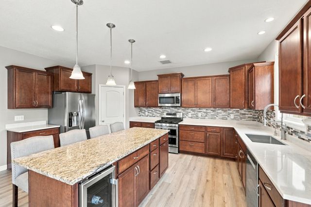833 Red Cedar Court, Chaska, MN 55318