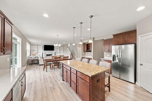 833 Red Cedar Court, Chaska, MN 55318