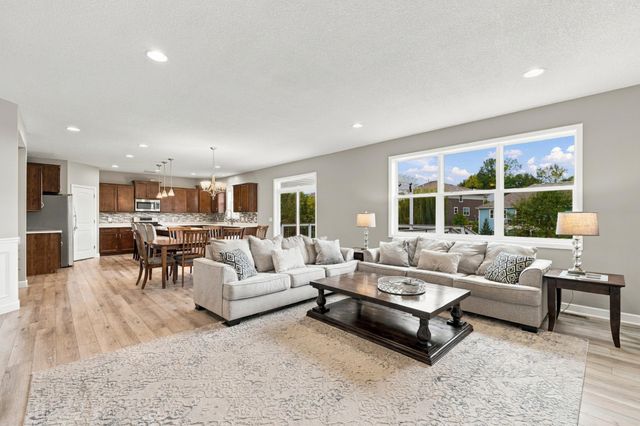 833 Red Cedar Court, Chaska, MN 55318