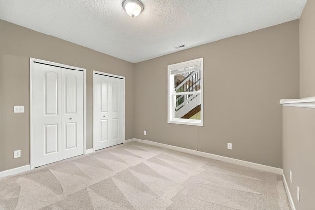 833 Red Cedar Court, Chaska, MN 55318