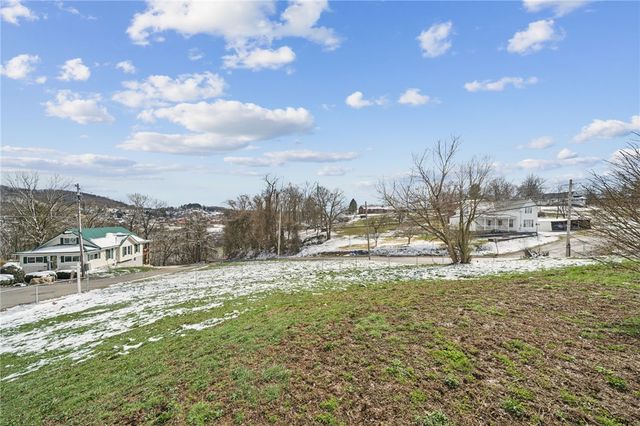 500 Van Buren Ave, Brownsville, PA 15417