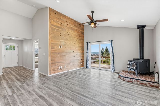 1407 N 14th, Kelso, WA 98626