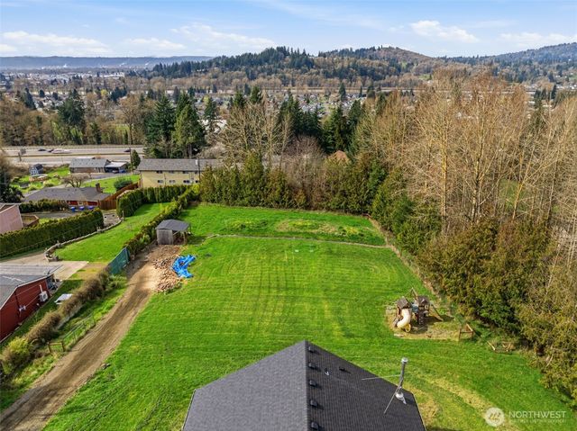 1407 N 14th, Kelso, WA 98626