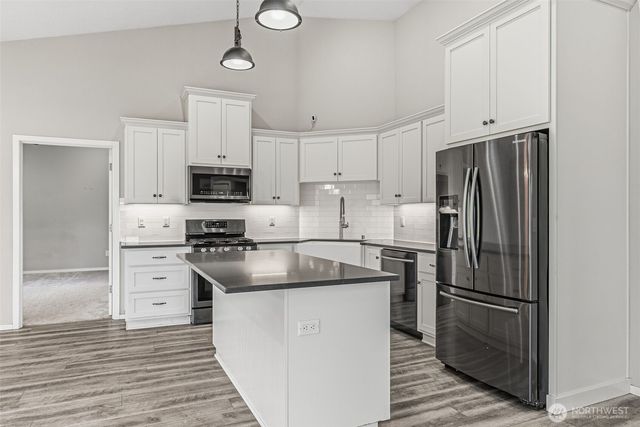 1407 N 14th, Kelso, WA 98626