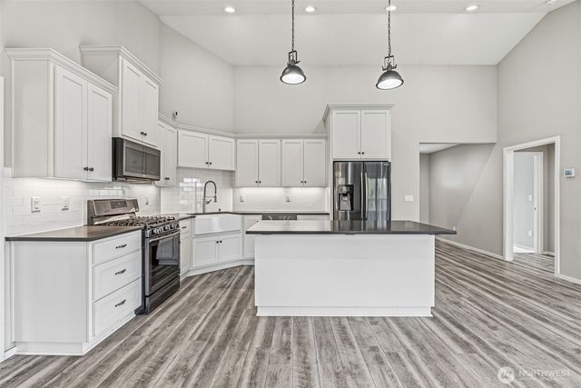 1407 N 14th, Kelso, WA 98626