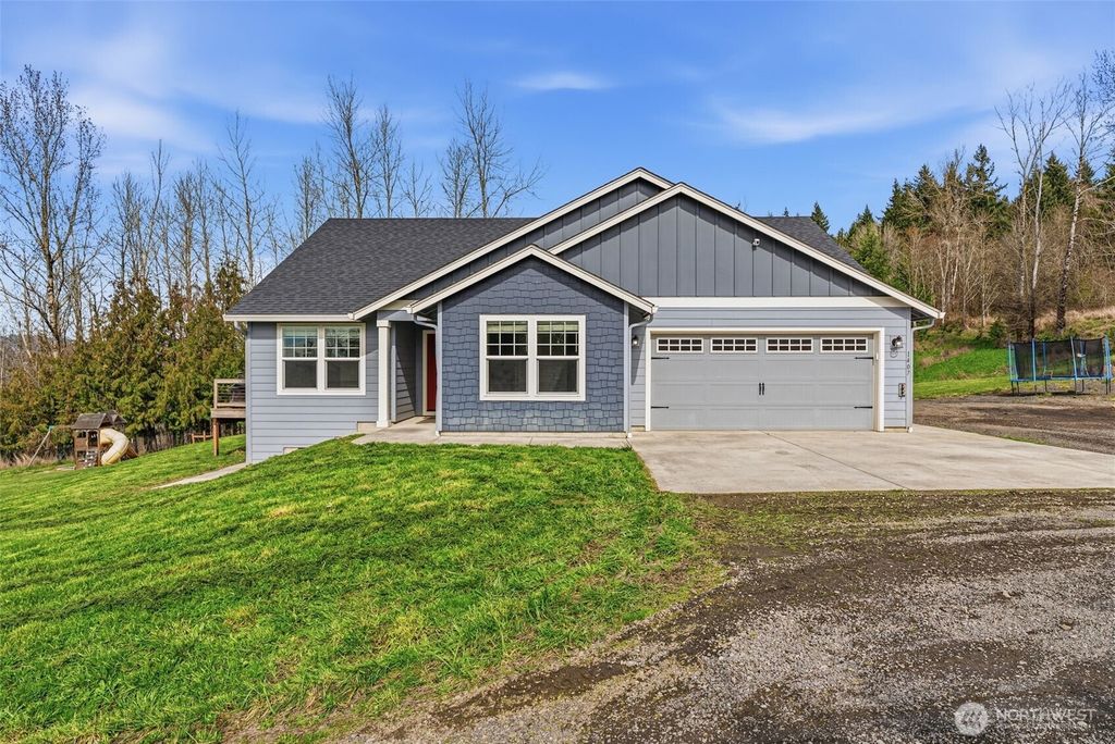1407 N 14th, Kelso, WA 98626