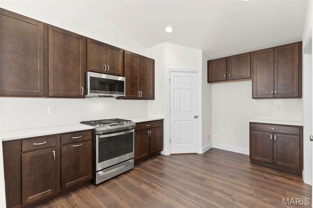 1057 Bloomfield Drive, Eureka, MO 63025