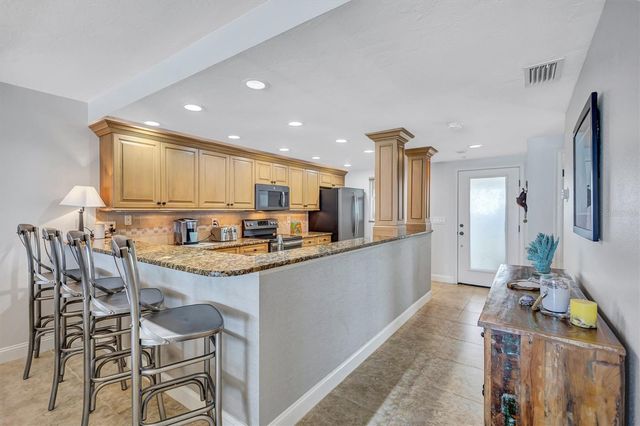 6140 MIDNIGHT PASS ROAD 501, Sarasota, FL 34242