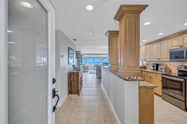 6140 MIDNIGHT PASS ROAD 501, Sarasota, FL 34242