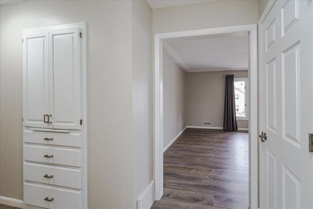 1463 Trollhagen Drive NE, Fridley, MN 55421