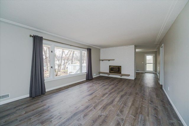 1463 Trollhagen Drive NE, Fridley, MN 55421