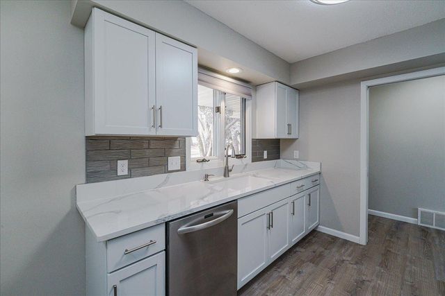 1463 Trollhagen Drive NE, Fridley, MN 55421