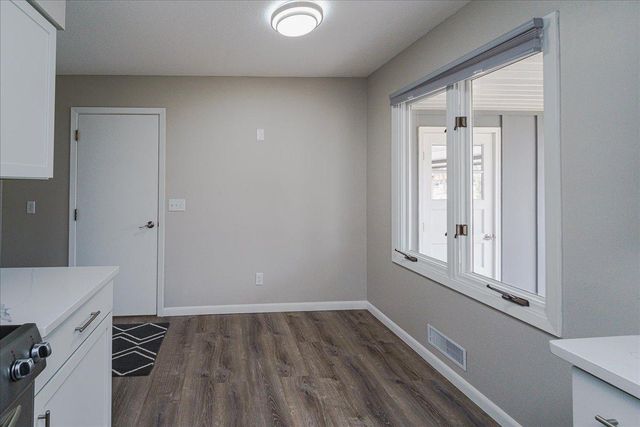 1463 Trollhagen Drive NE, Fridley, MN 55421