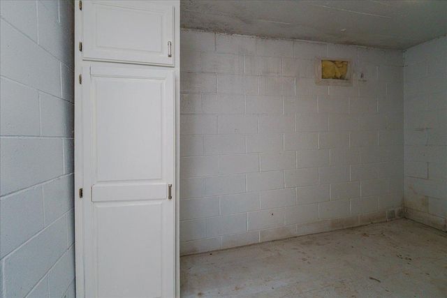 1463 Trollhagen Drive NE, Fridley, MN 55421