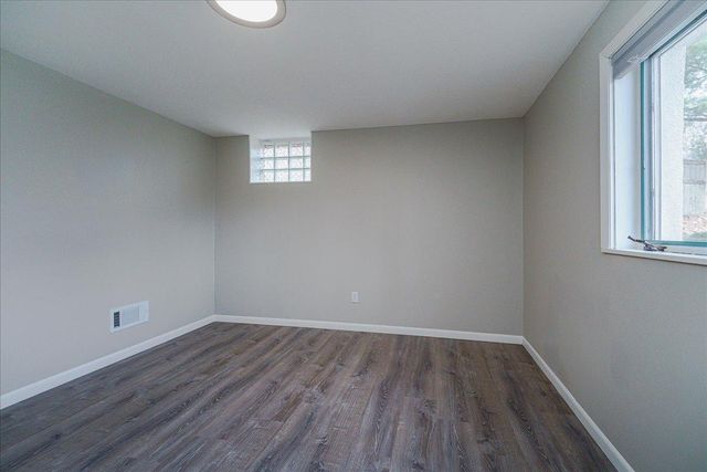 1463 Trollhagen Drive NE, Fridley, MN 55421