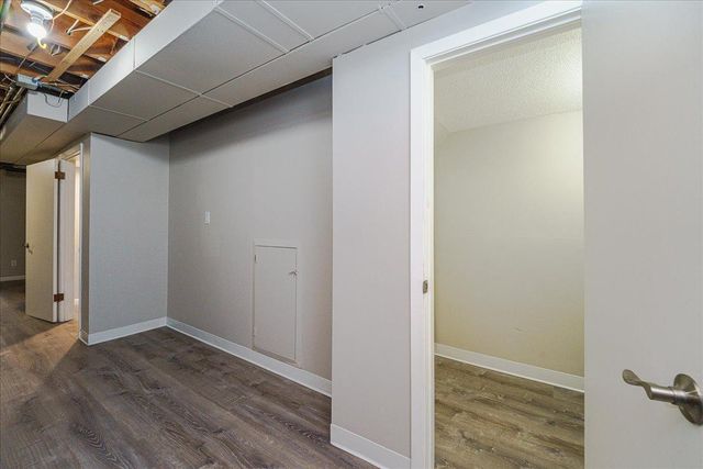 1463 Trollhagen Drive NE, Fridley, MN 55421