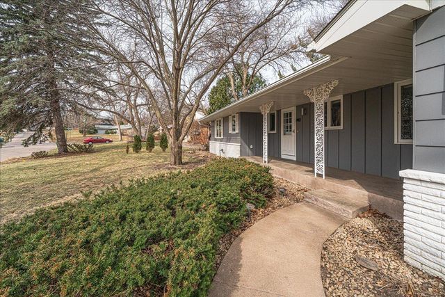 1463 Trollhagen Drive NE, Fridley, MN 55421