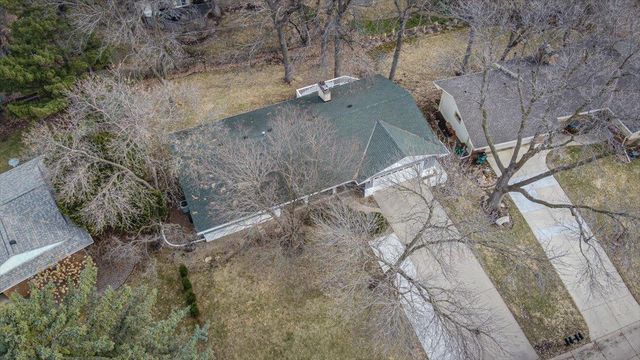 1463 Trollhagen Drive NE, Fridley, MN 55421