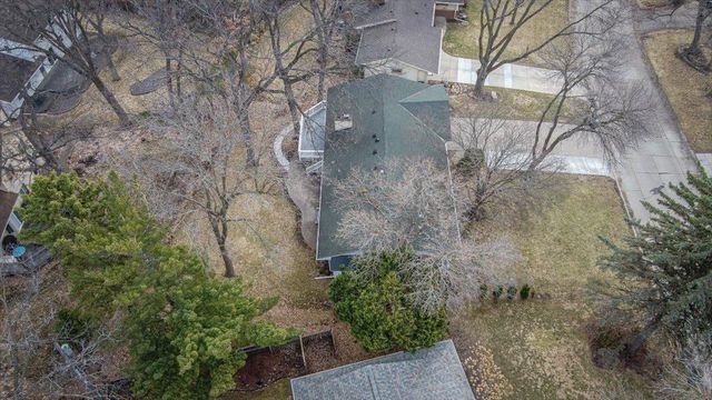 1463 Trollhagen Drive NE, Fridley, MN 55421