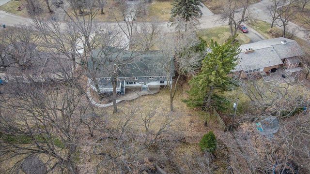 1463 Trollhagen Drive NE, Fridley, MN 55421