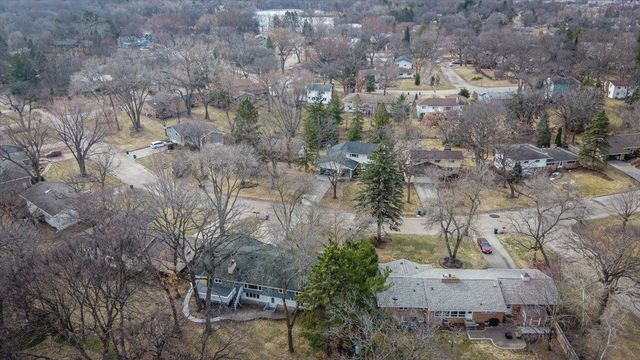 1463 Trollhagen Drive NE, Fridley, MN 55421