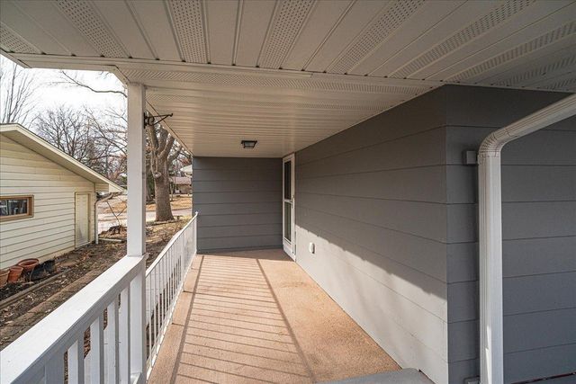 1463 Trollhagen Drive NE, Fridley, MN 55421