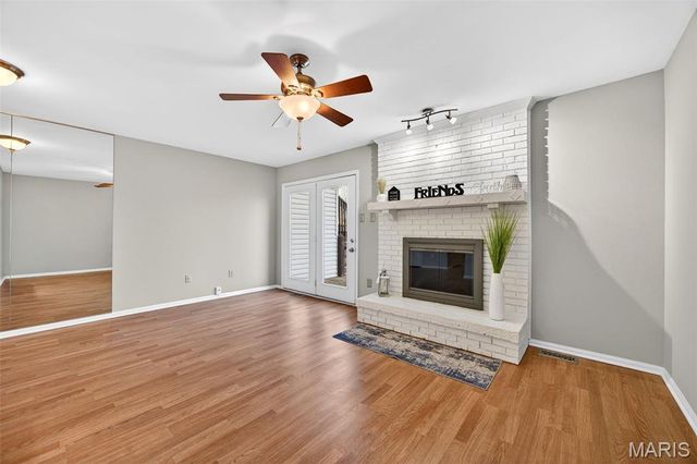 3034 Autumn Lakes Court, Maryland Heights, MO 63043