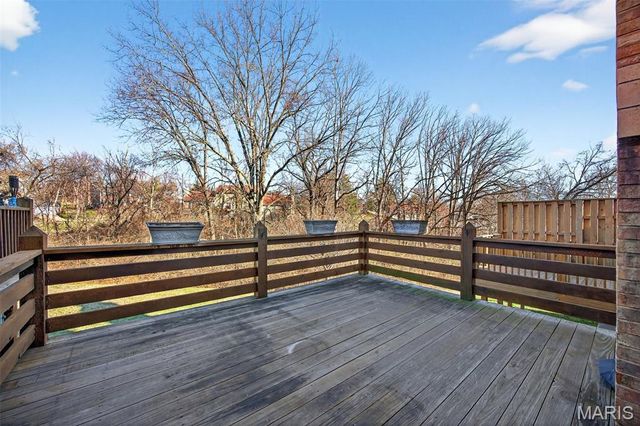 3034 Autumn Lakes Court, Maryland Heights, MO 63043