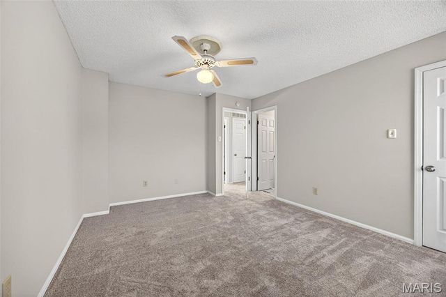 3034 Autumn Lakes Court, Maryland Heights, MO 63043