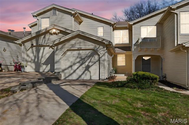 3034 Autumn Lakes Court, Maryland Heights, MO 63043
