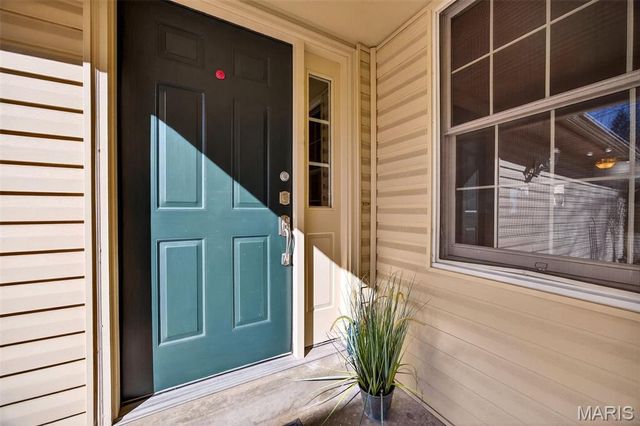 3034 Autumn Lakes Court, Maryland Heights, MO 63043