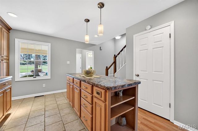 3034 Autumn Lakes Court, Maryland Heights, MO 63043