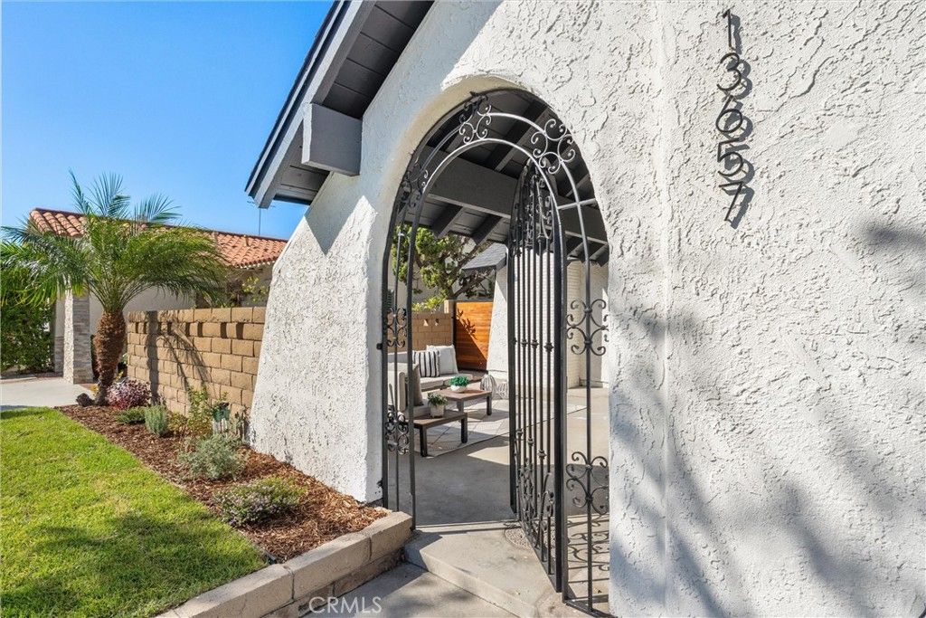 13657 Hart, Cerritos, CA 90703 — photo 2